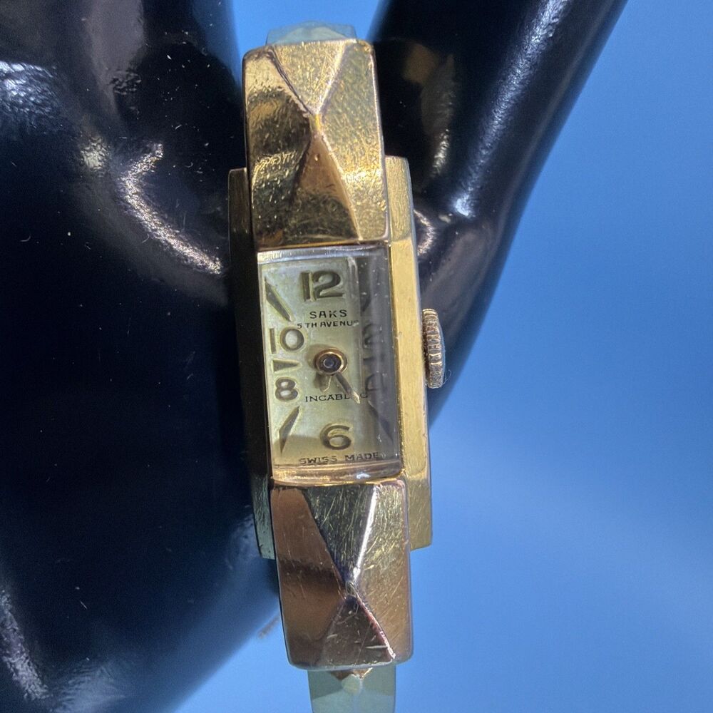 Beautiful Working Saks Fifth Avenue Vintage Wind Up Watch. Gold Plated. Bangle